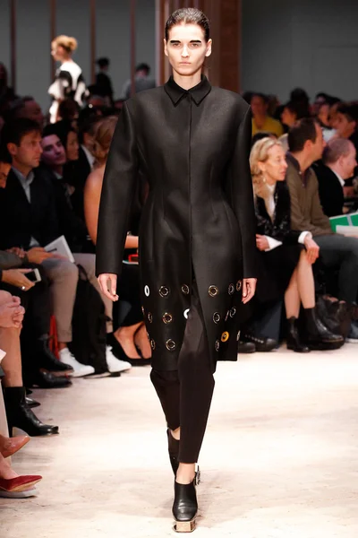 Look 36
